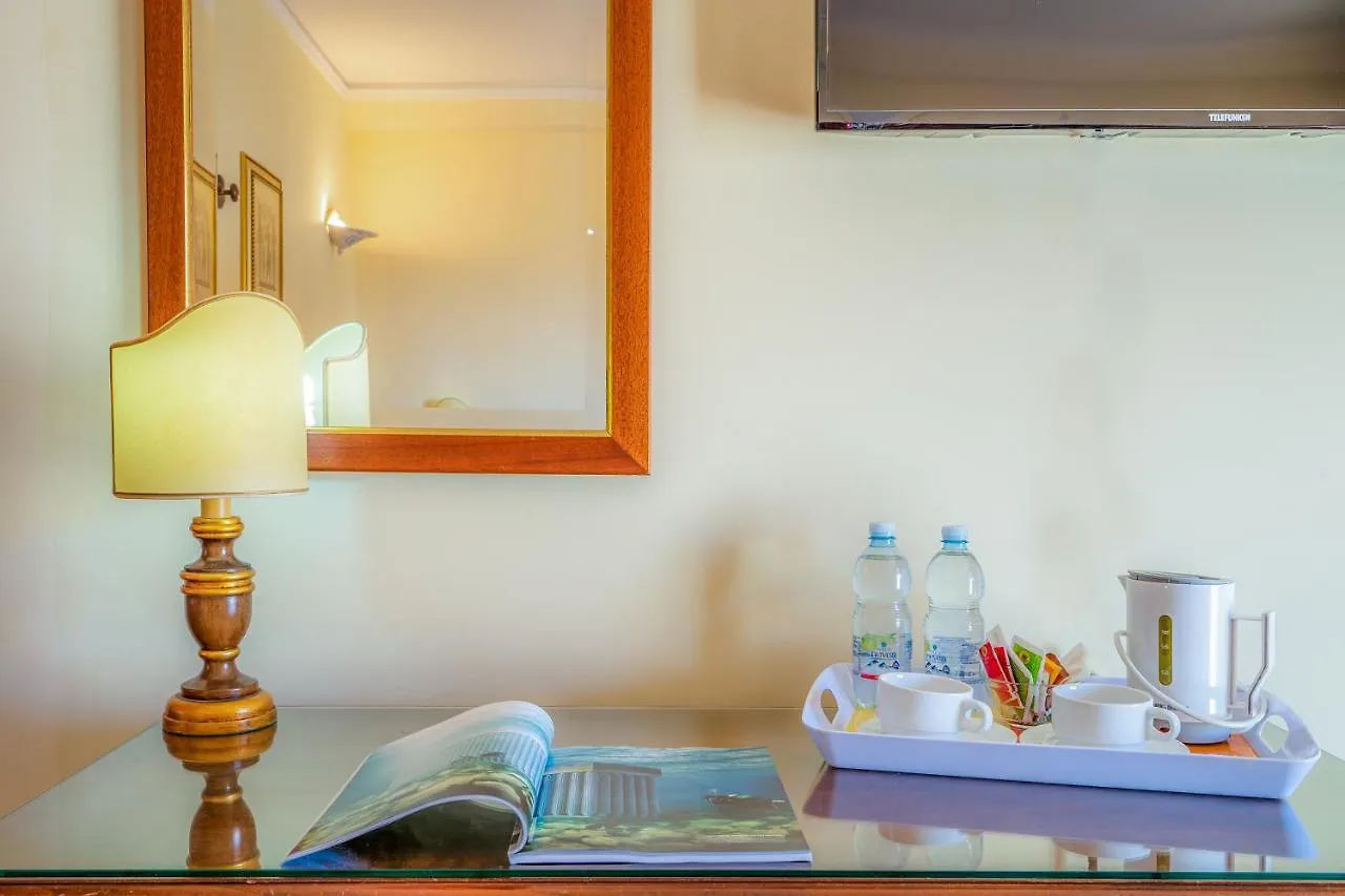 Hotel Mediterraneo Syracuse Italy