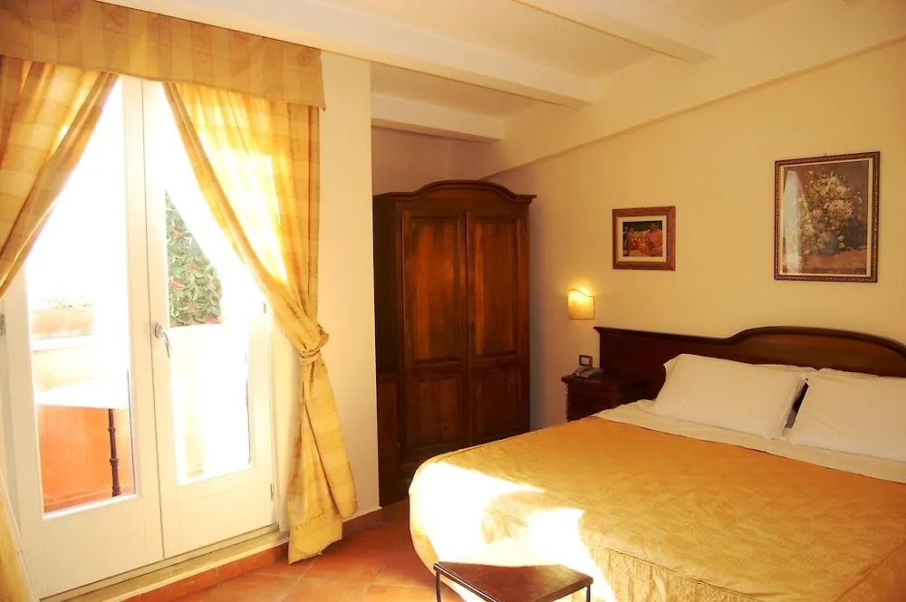 ***  Hotel Mediterraneo Syracuse Italy