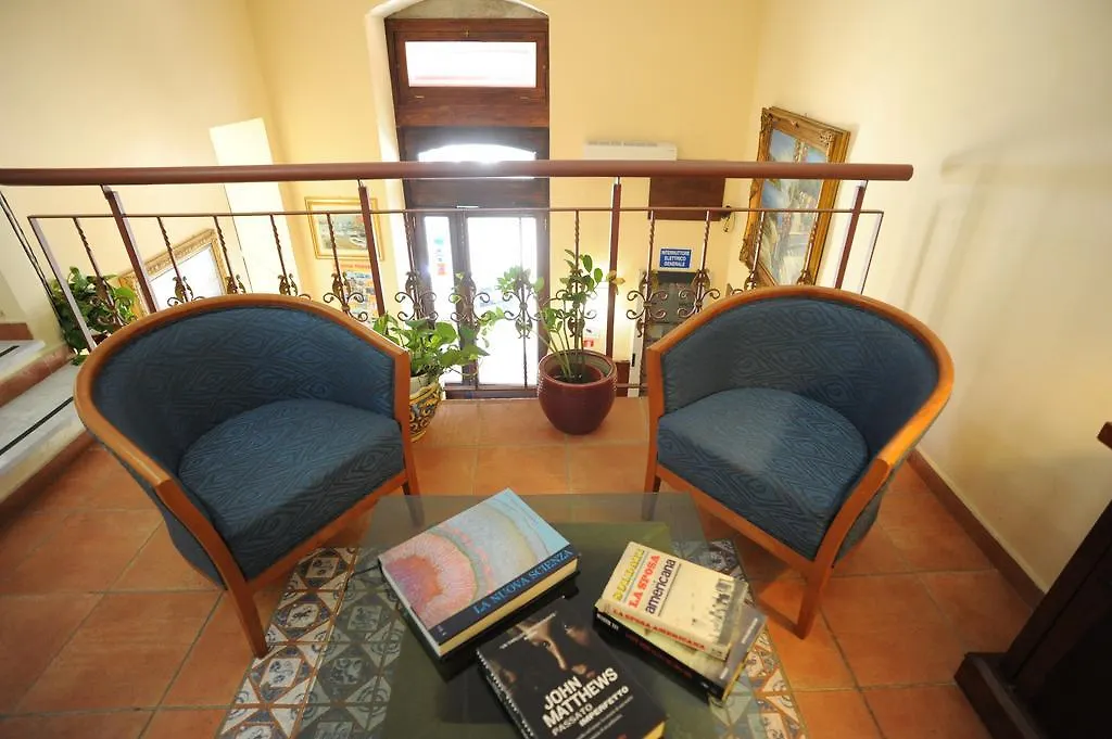 Hotel Mediterraneo Syracuse 3*,