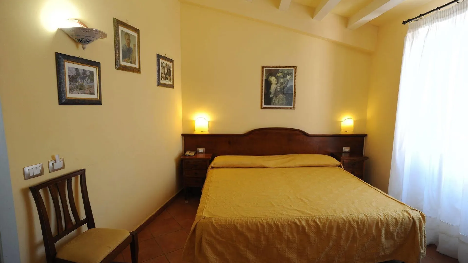 Hotel Mediterraneo Syracuse 3*,